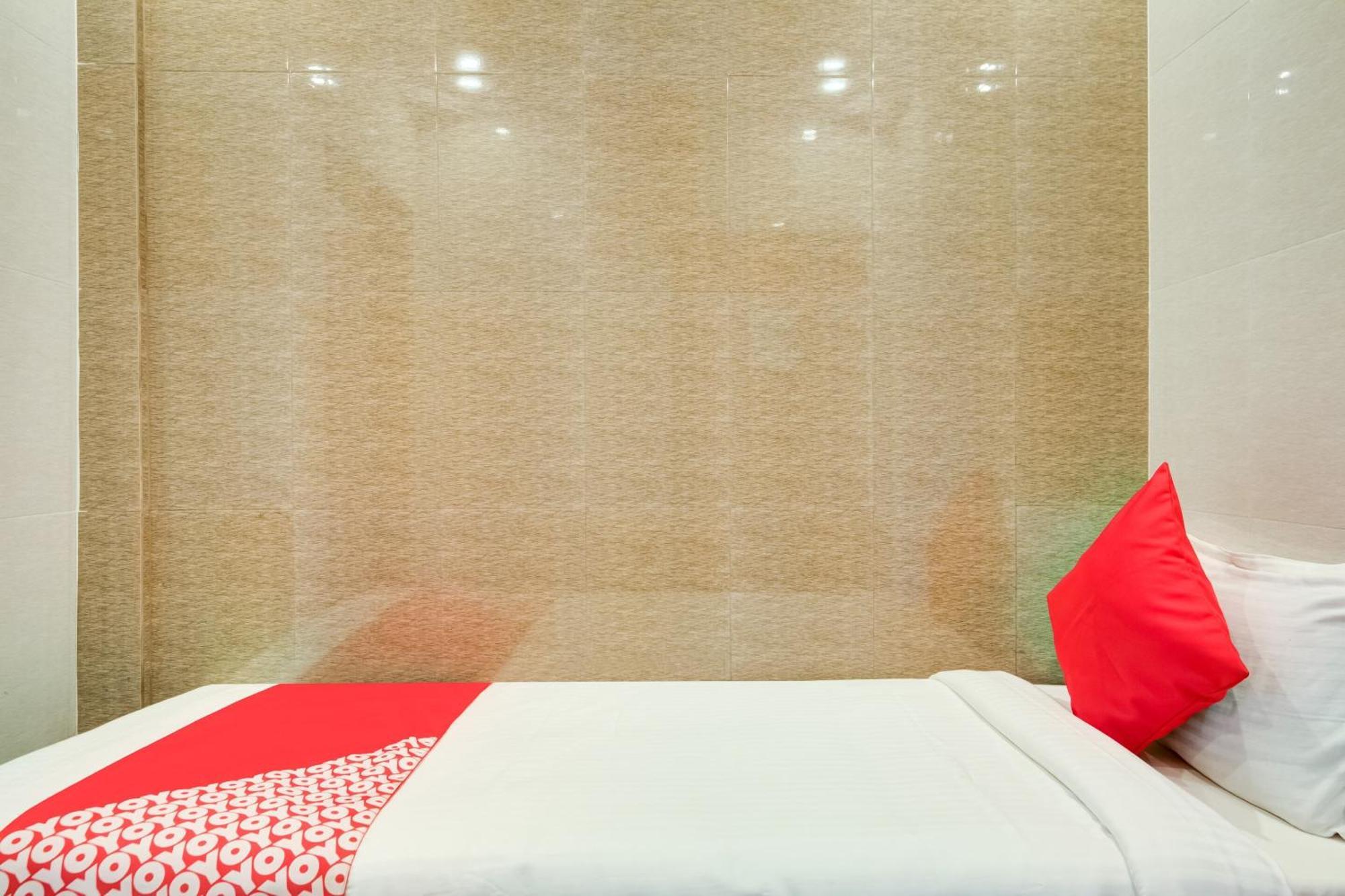 Hotel Tejasri Residency Vijayawāda Екстериор снимка